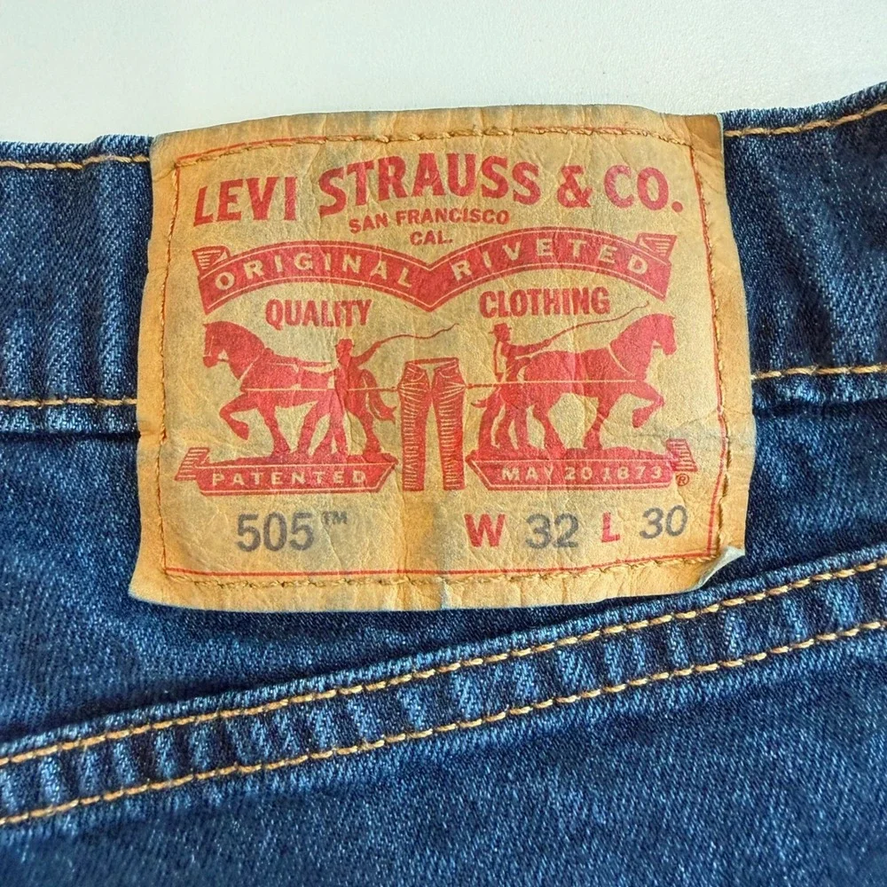 Levis 505 Regular Fit Straight Leg Jeans Dark Indigo Blue Denim W32 L30 Mens